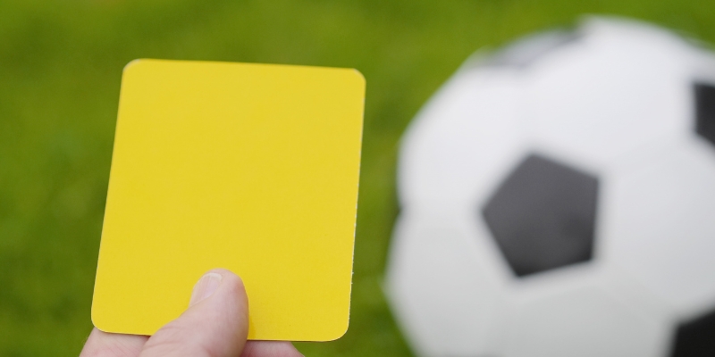 Lưu ý quan trọng khi dùng thủ thuật kèo thẻ vàng